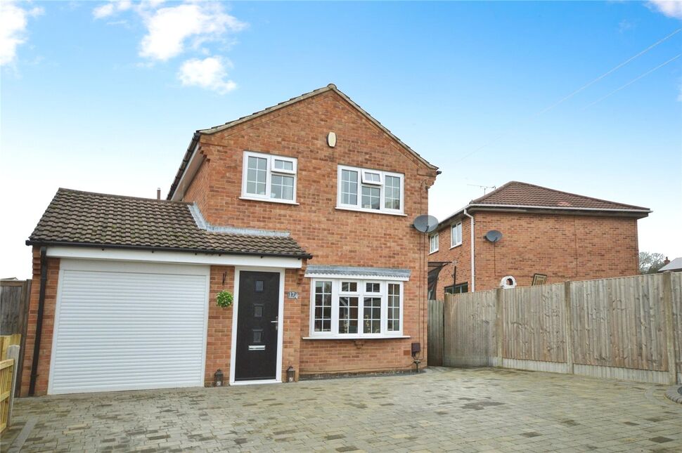 3 bedroom Detached House for sale