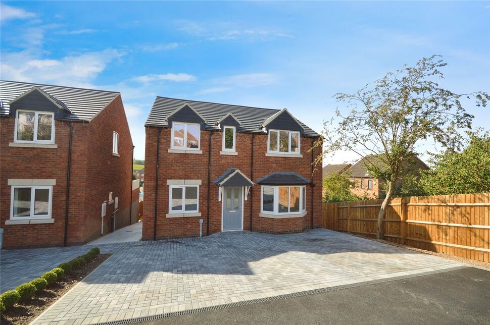 Main image of 4 bedroom Detached House for sale, Mount Pleasant Road, Castle Gresley, Derbyshire, DE11