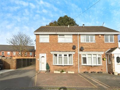 Chester Gardens, 3 bedroom Semi Detached House for sale, £220,000