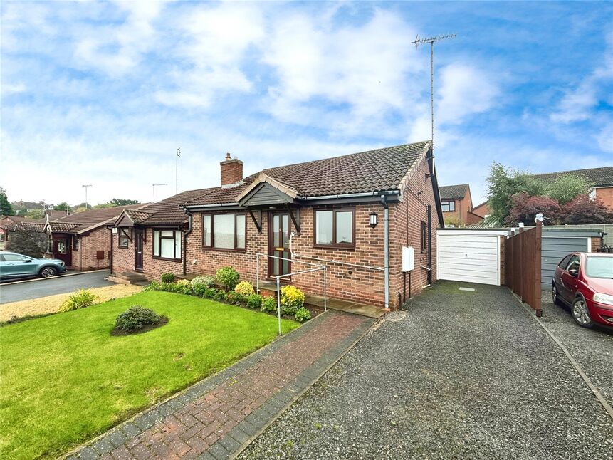 Main image of 2 bedroom Semi Detached Bungalow to rent, Pennine Way, Swadlincote, Derbyshire, DE11