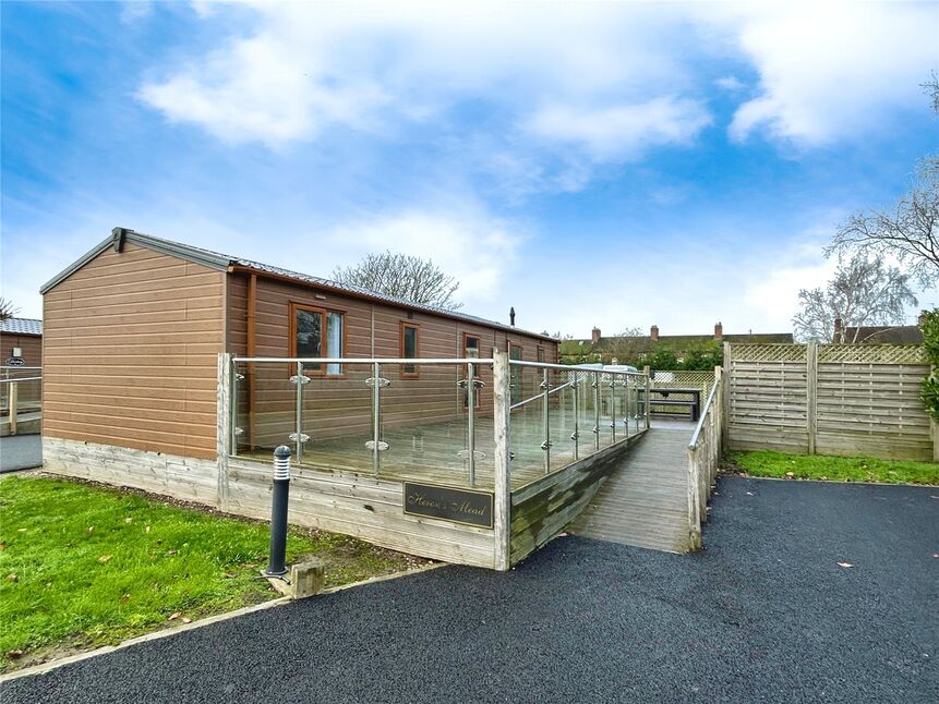 Main image of 3 bedroom Detached Property for sale, Colliery Lane, Linton, Derbyshire, DE12