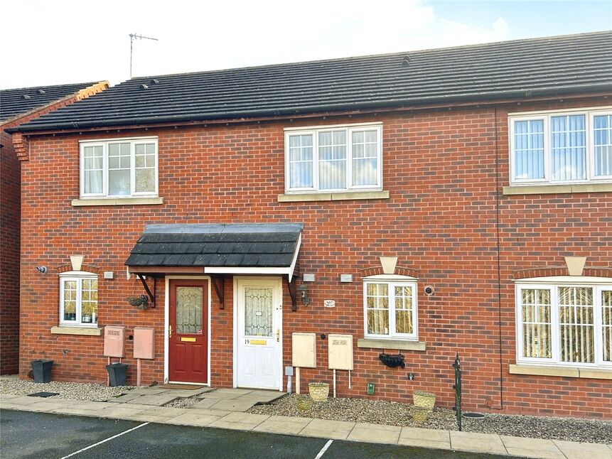 Main image of 2 bedroom Mid Terrace House for sale, Knowles View, Swadlincote, Derbyshire, DE11