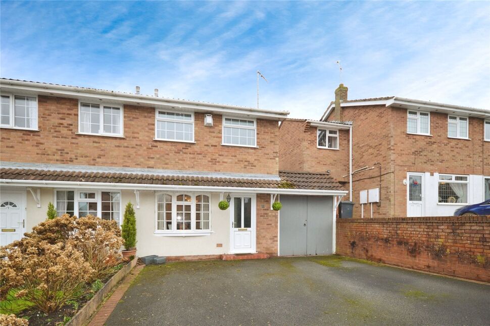 Main image of 2 bedroom Semi Detached House for sale, Rosecroft Gardens, Swadlincote, Derbyshire, DE11