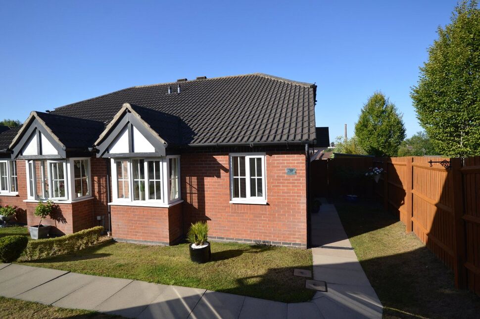 Main image of 2 bedroom Semi Detached Bungalow for sale, Outram Drive, Swadlincote, Derbyshire, DE11