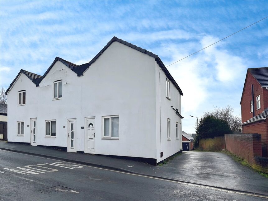 Main image of 2 bedroom End Terrace Flat to rent, High Street, Newhall, Derbyshire, DE11