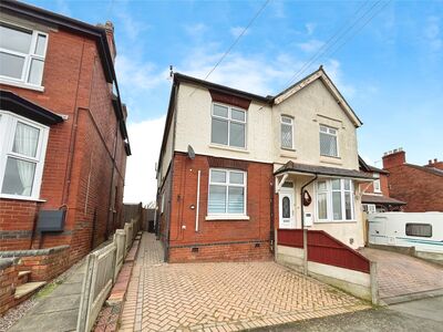 Sunnyside, 3 bedroom Semi Detached House to rent, £895 pcm