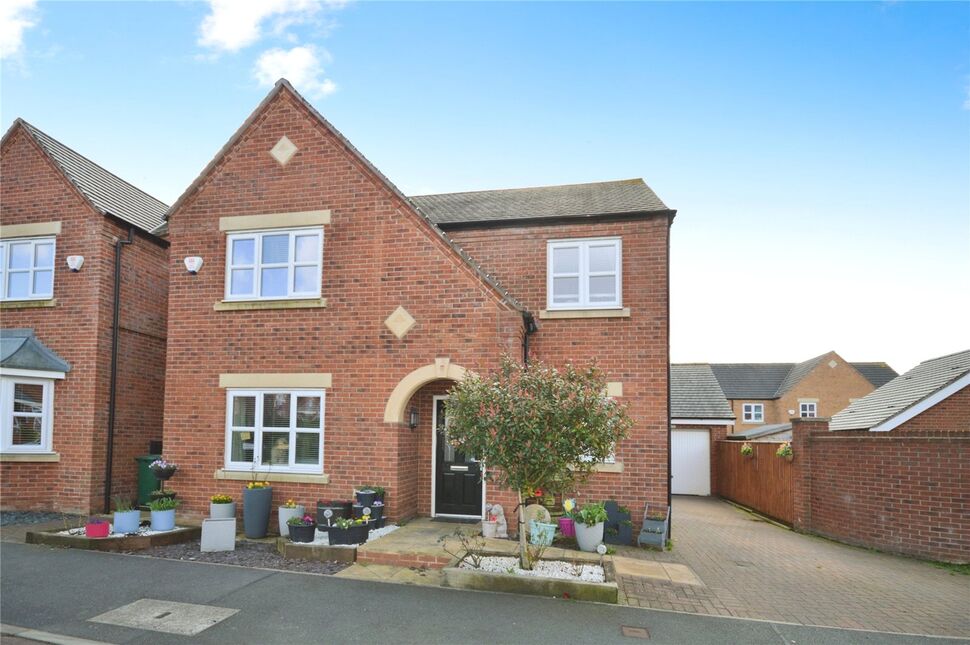 Main image of 4 bedroom Detached House for sale, Quarry Bank Lane, Swadlincote, Derbyshire, DE11