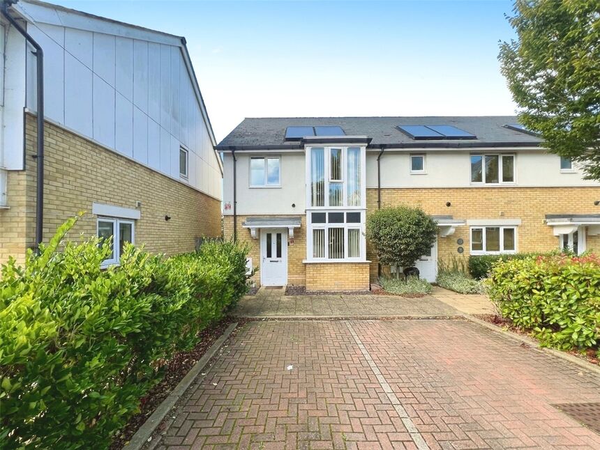 Main image of 3 bedroom Semi Detached House for sale, Squirrels Close, Swanley, Kent, BR8