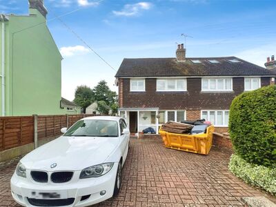 3 bedroom Semi Detached House to rent