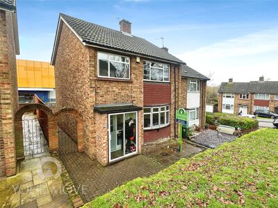 Hollytree Avenue, 3 bedroom Semi Detached House for sale, £425,000