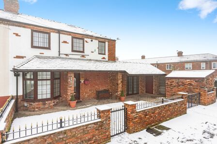 Gaskell Road, 2 bedroom Semi Detached House for sale, £245,000