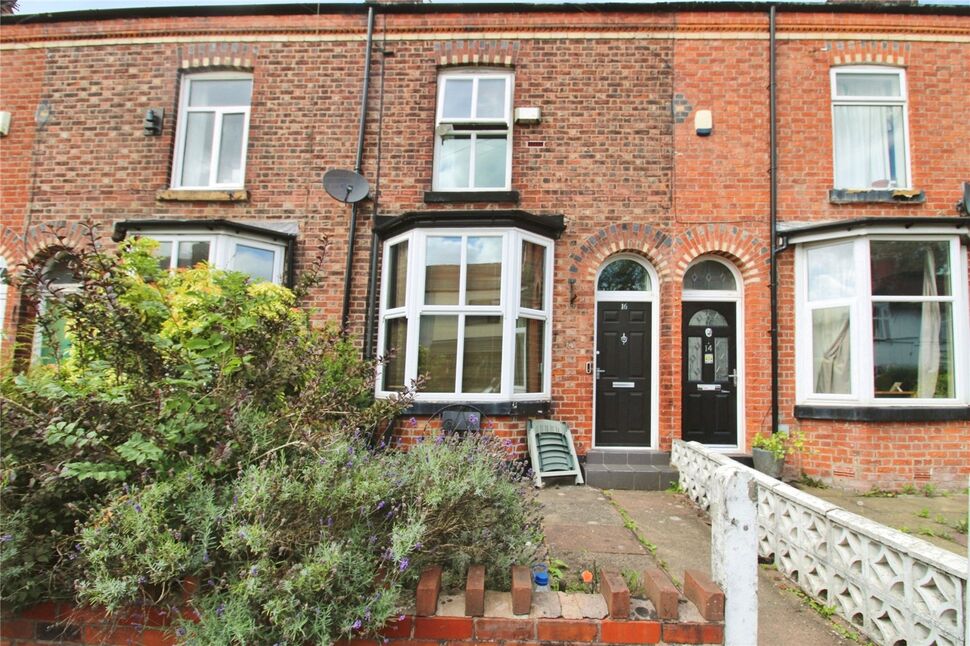 2 bedroom Mid Terrace House for sale