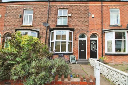 Hazelhurst Road, 2 bedroom Mid Terrace House for sale, £275,000