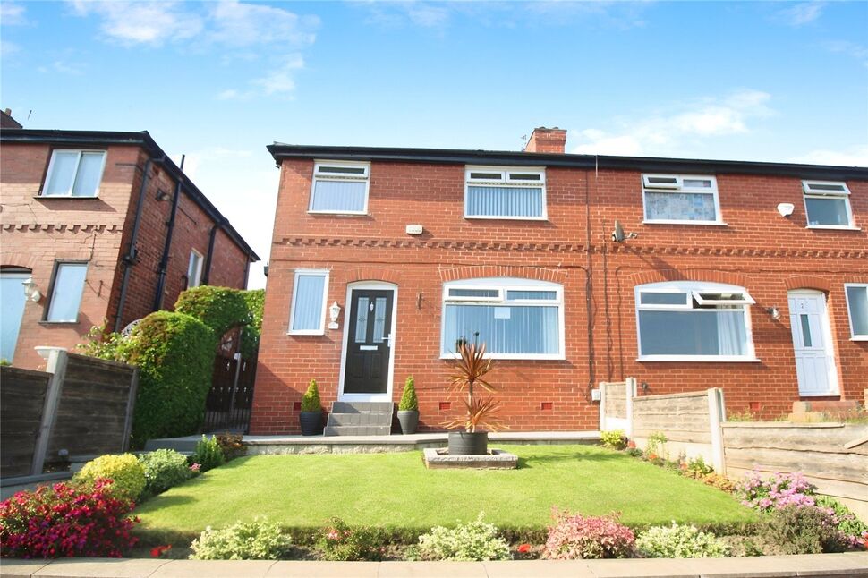 Main image of 3 bedroom Semi Detached House for sale, Carisbrook Drive, Swinton, Greater Manchester, M27