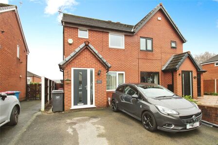 Wayfarers Way, 2 bedroom Semi Detached House to rent, £1,500 pcm