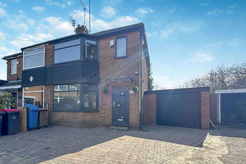 Main image of 2 bedroom Semi Detached House for sale, Bromsgrove Avenue, Eccles, Greater Manchester, M30