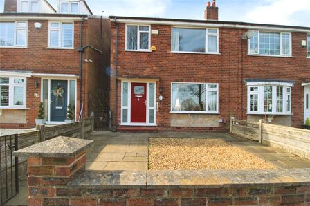 3 bedroom End Terrace House for sale