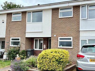 Arden Drive, 1 bedroom Mid Terrace House to rent, £575 pcm