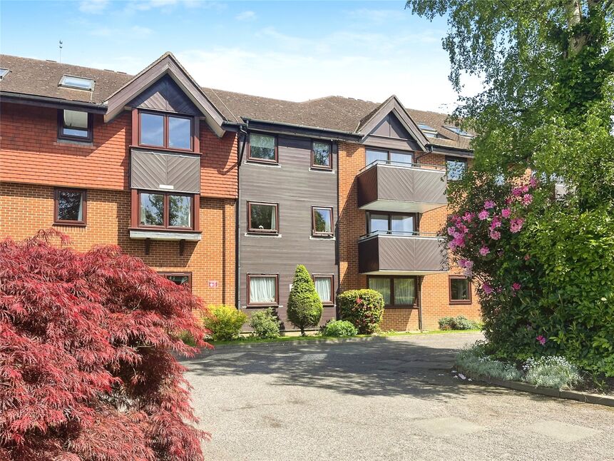 Main image of 1 bedroom  Flat for sale, Sandhurst Road, Tunbridge Wells, TN2