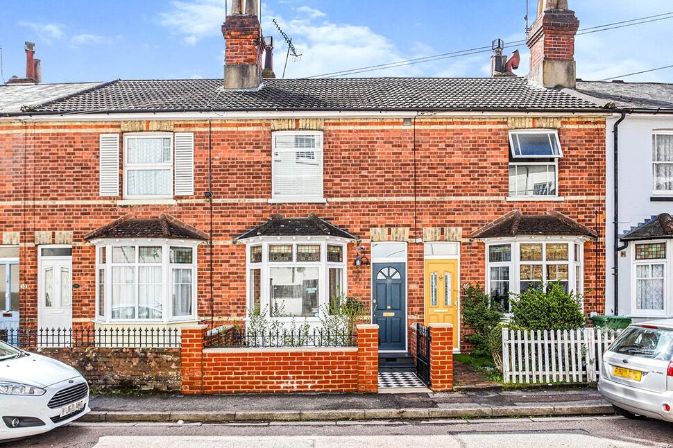 Main image of 2 bedroom Mid Terrace House for sale, Newton Road, Tunbridge Wells, Kent, TN1