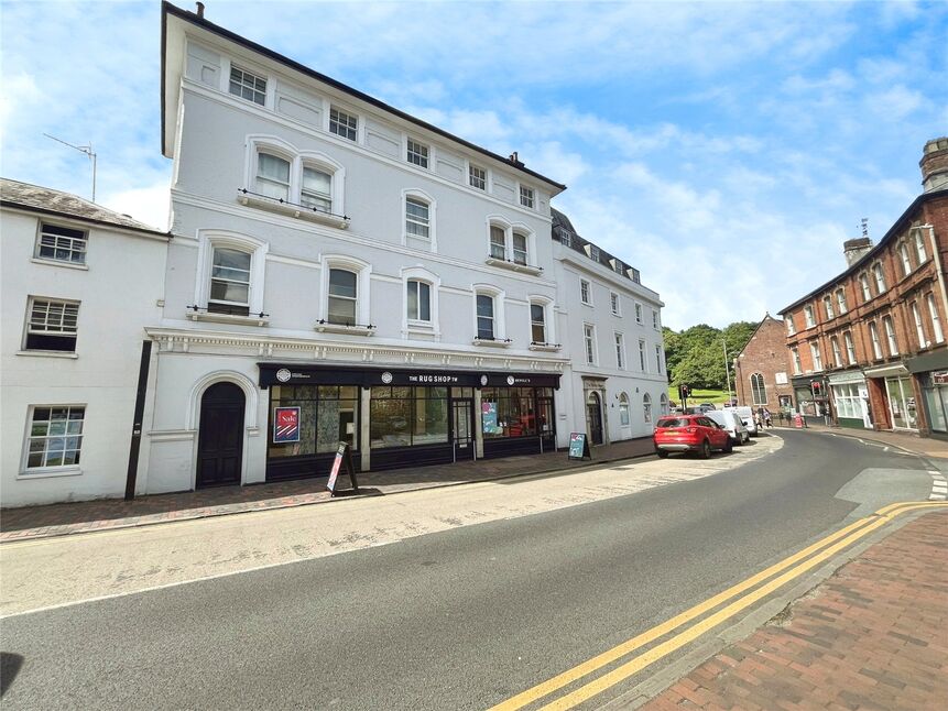 Main image of 2 bedroom  Flat for sale, Nevill Street, Tunbridge Wells, Kent, TN2