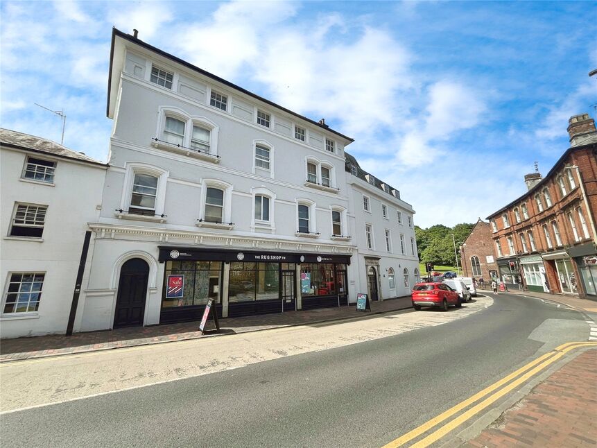 Main image of 2 bedroom  Flat for sale, Nevill Street, Tunbridge Wells, Kent, TN2