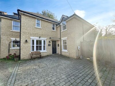 Eridge Road, 4 bedroom Detached House to rent, £3,250 pcm