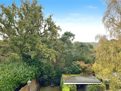 Speldhurst Road, 1 bedroom  Flat for sale, £240,000