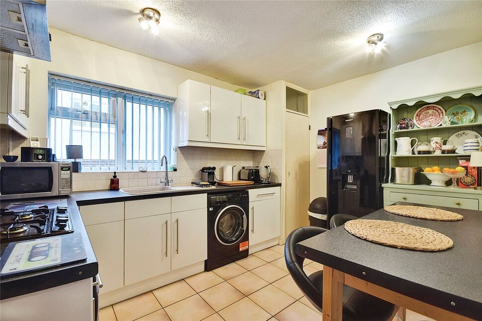 Kitchen / Breakfast Room