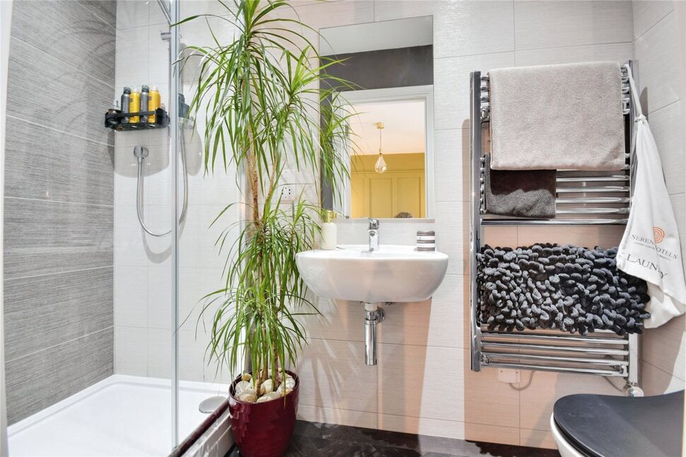 En-Suite Shower Room WC