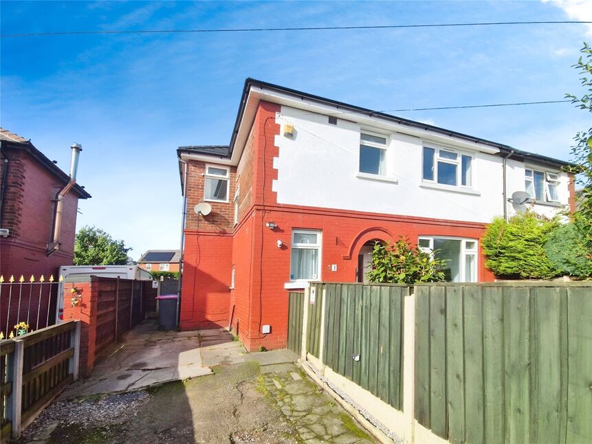 Main image of 4 bedroom Semi Detached House for sale, Greenwood Avenue, Worsley, Greater Manchester, M28