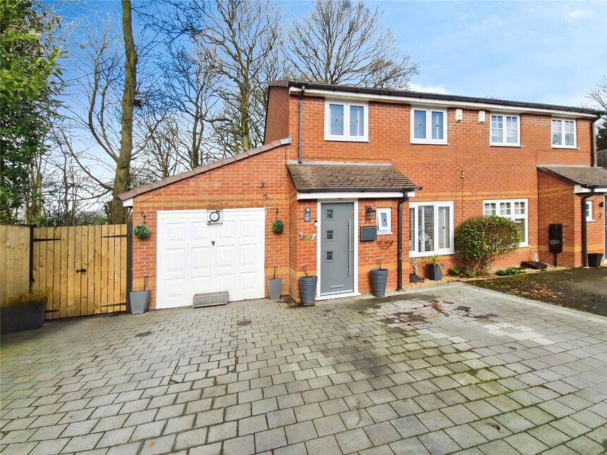 Main image of 3 bedroom Semi Detached House for sale, Hallview Way, Worsley, Greater Manchester, M28