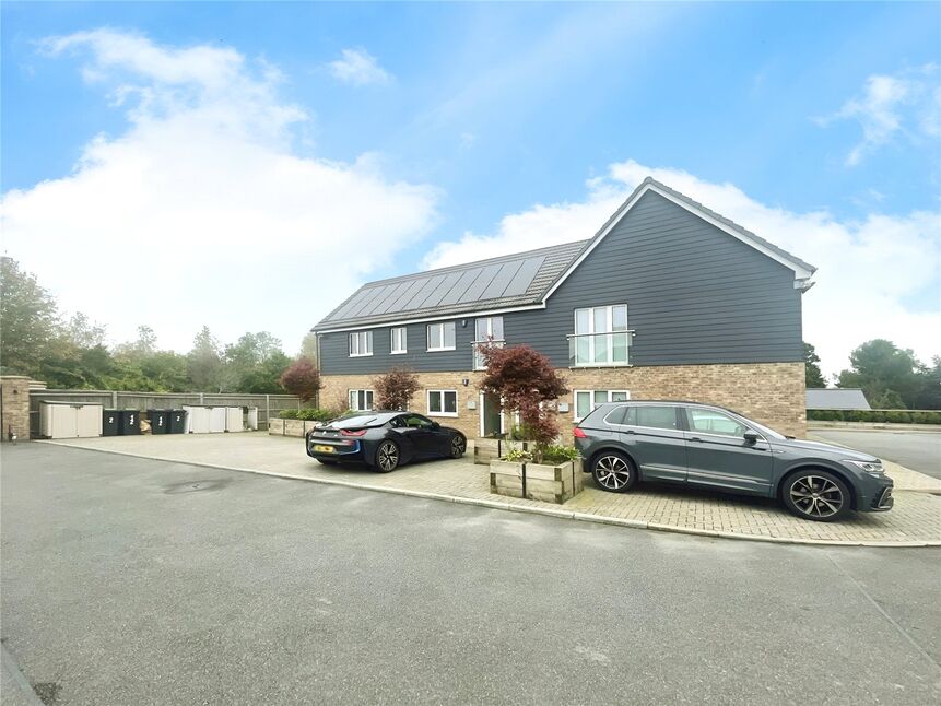 Main image of 3 bedroom  Flat for sale, Phoenix Mews, Blue Bell Hill, Kent, ME5