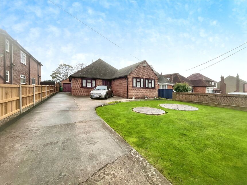 Main image of 3 bedroom Detached Bungalow for sale, York Avenue, Walderslade, Kent, ME5