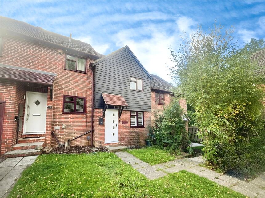 Main image of 2 bedroom Mid Terrace House for sale, Silver Tree Close, Walderslade, Chatham, ME5