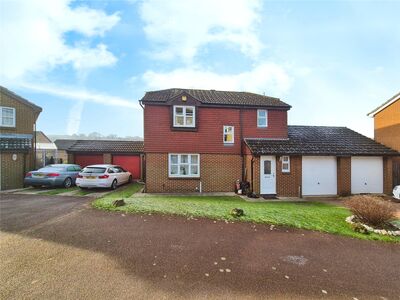 Woodchurch Close, 3 bedroom Detached House for sale, £375,000