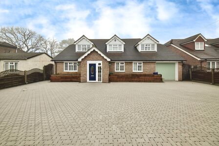 Robin Hood Lane, 4 bedroom Detached House for sale, £1,250,000