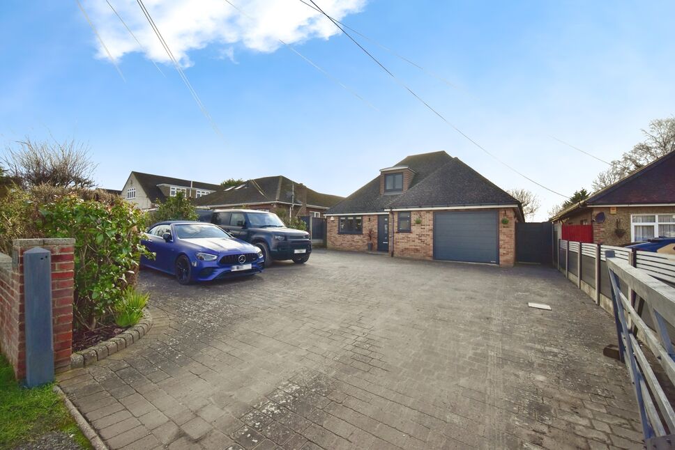 Main image of 4 bedroom Detached House for sale, Kit Hill Avenue, Chatham, Kent, ME5