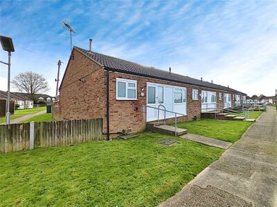 Arnhem Drive, 1 bedroom End Terrace Bungalow for sale, £200,000