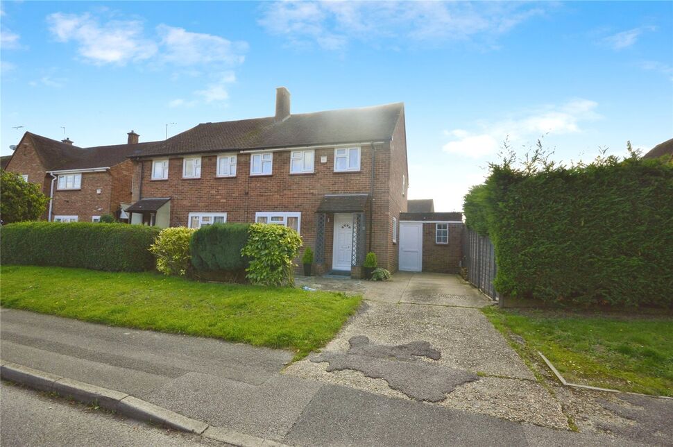 Main image of 3 bedroom Semi Detached House for sale, Newdigate Road East, Harefield, Uxbridge, UB9