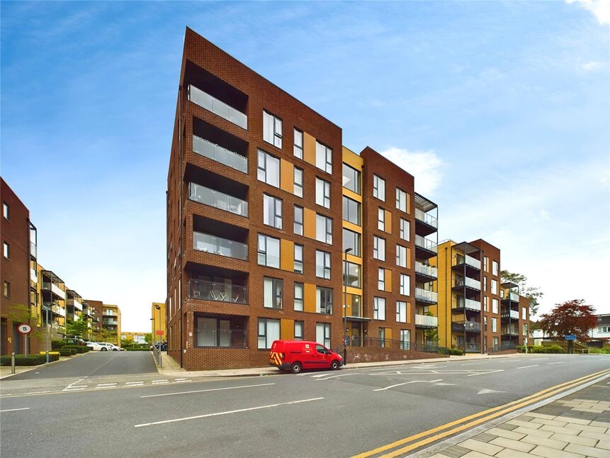 Main image of 2 bedroom  Flat for sale, Grove Park, London, NW9