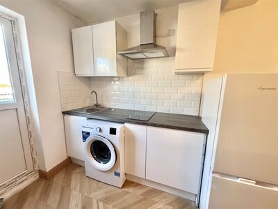 1 bedroom  Flat to rent