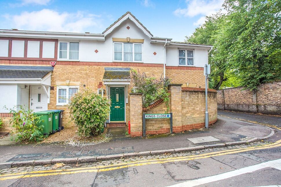 Main image of 3 bedroom Semi Detached House to rent, Kings Close, Watford, Hertfordshire, WD18