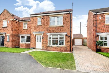 Meadow Vale, 3 bedroom Detached House for sale, £279,000