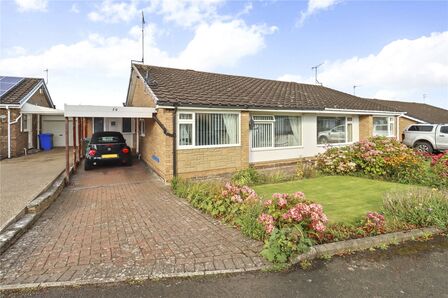 2 bedroom Semi Detached Bungalow for sale