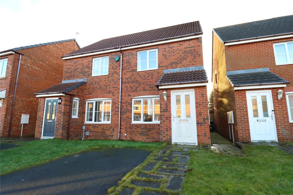 Main image of 2 bedroom Semi Detached House for sale, Bayfield, West Allotment, Tyne and Wear, NE27