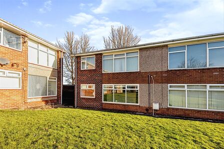 Hanover Drive, 1 bedroom  Flat for sale, £38,000