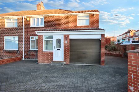 Knightside Gardens, 3 bedroom Semi Detached House for sale, £180,000