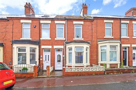 Grace Street, 3 bedroom Mid Terrace House to rent, £850 pcm