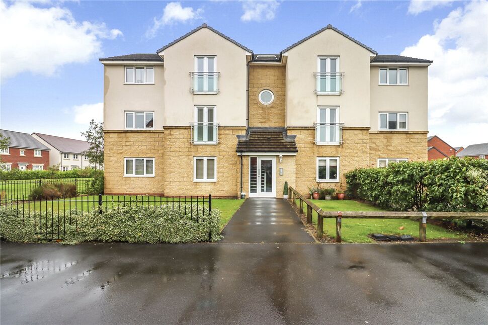 Main image of 2 bedroom  Flat for sale, Hadrian Drive, Blaydon-on-Tyne, Tyne and Wear, NE21